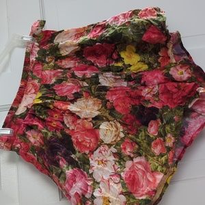Samantha Pleet floral shorts